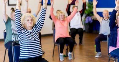 【50代以上必見！】簡単チェアエクササイズで若々しい体を維持するやり方